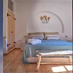 Hestia - Full Estate Country house