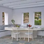 Hestia - Full Estate Country house