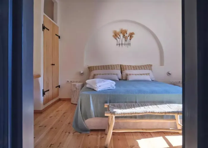 Hestia - Full Estate Country house