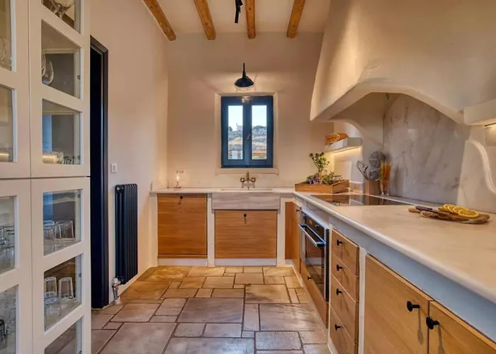 Hestia - Full Estate